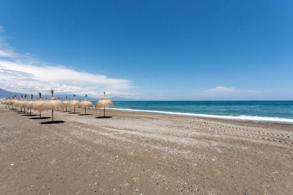 Ct 240 - Beachfront Apartment -Don Juan Manilva Luaran gambar