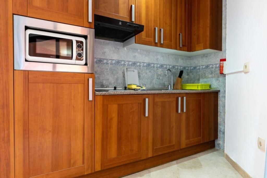 Ct 240 - Beachfront Apartment -Don Juan Manilva Luaran gambar