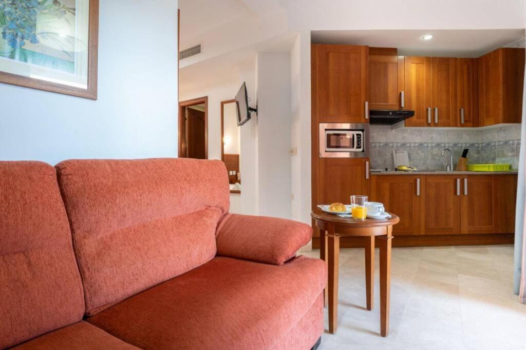 Ct 240 - Beachfront Apartment -Don Juan Manilva Luaran gambar